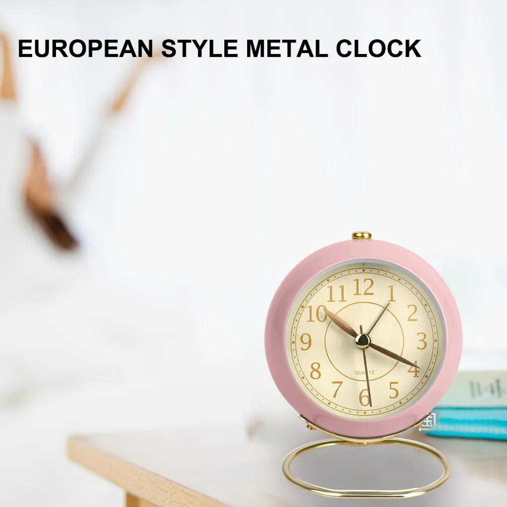 Super Leiser Wecker In 3 Farben, Runder Piepton-Wecker, Mit Nachtlicht, Batteriebetrieben, Einfaches Anbringen, Einfach Und Retro Für Schreibtisch, Schlafzimmer Und Heimdekoration,Pink