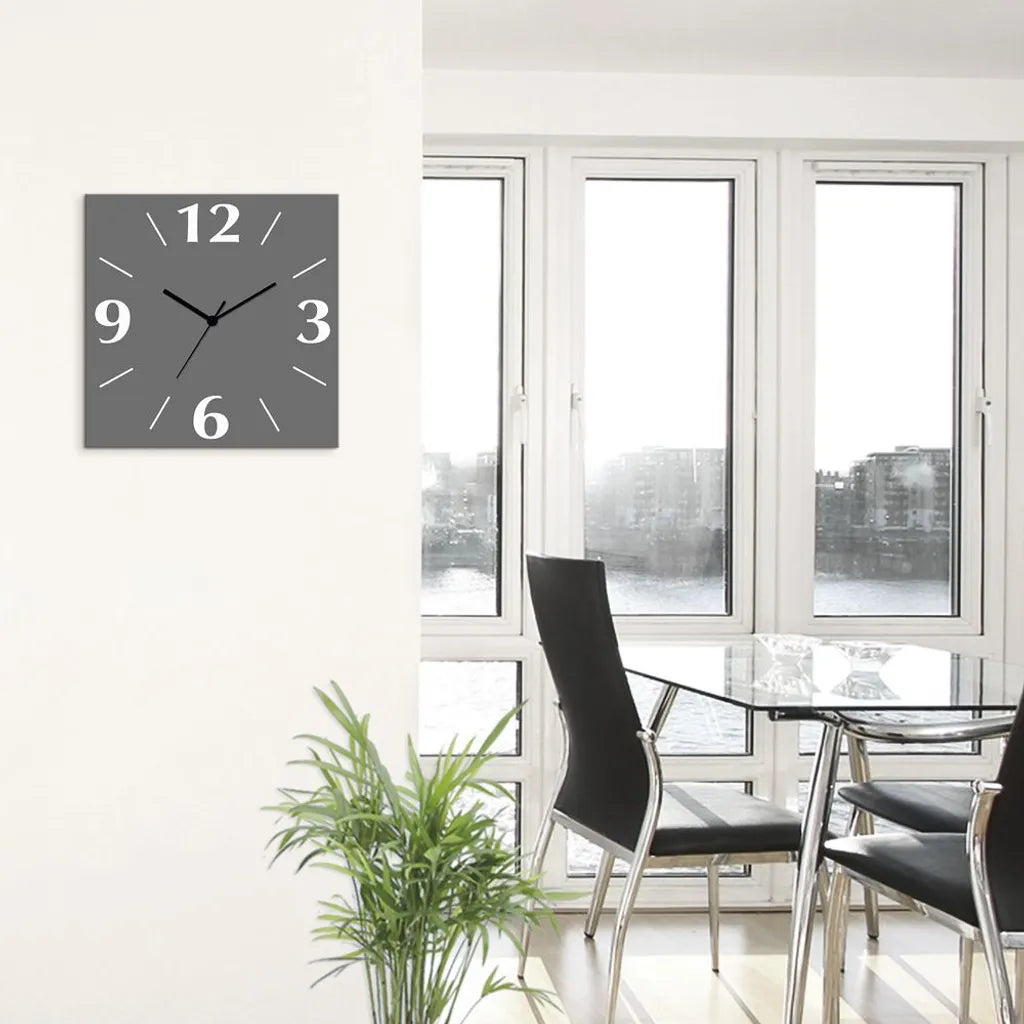  ARTland Wanduhr Auf Alu Quarzuhr - Schwarzer Zeiger Trendfarbe Grau Größe: 30x30 Cm