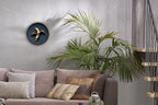  MuchoWow® Wanduhr Uhr Küche Wohnzimmer Deko Holz Ø 30 Cm Goldene Banane Auf Dunklem Hintergrund