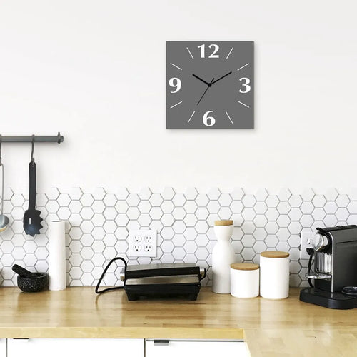  ARTland Wanduhr Auf Alu Quarzuhr - Schwarzer Zeiger Trendfarbe Grau Größe: 30x30 Cm